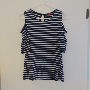 Vince Cold Shoulder T Shirt Sz Small